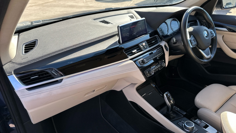 BMW X1 sDrive 20i [178] xLine 5dr Step Auto Petrol Estate